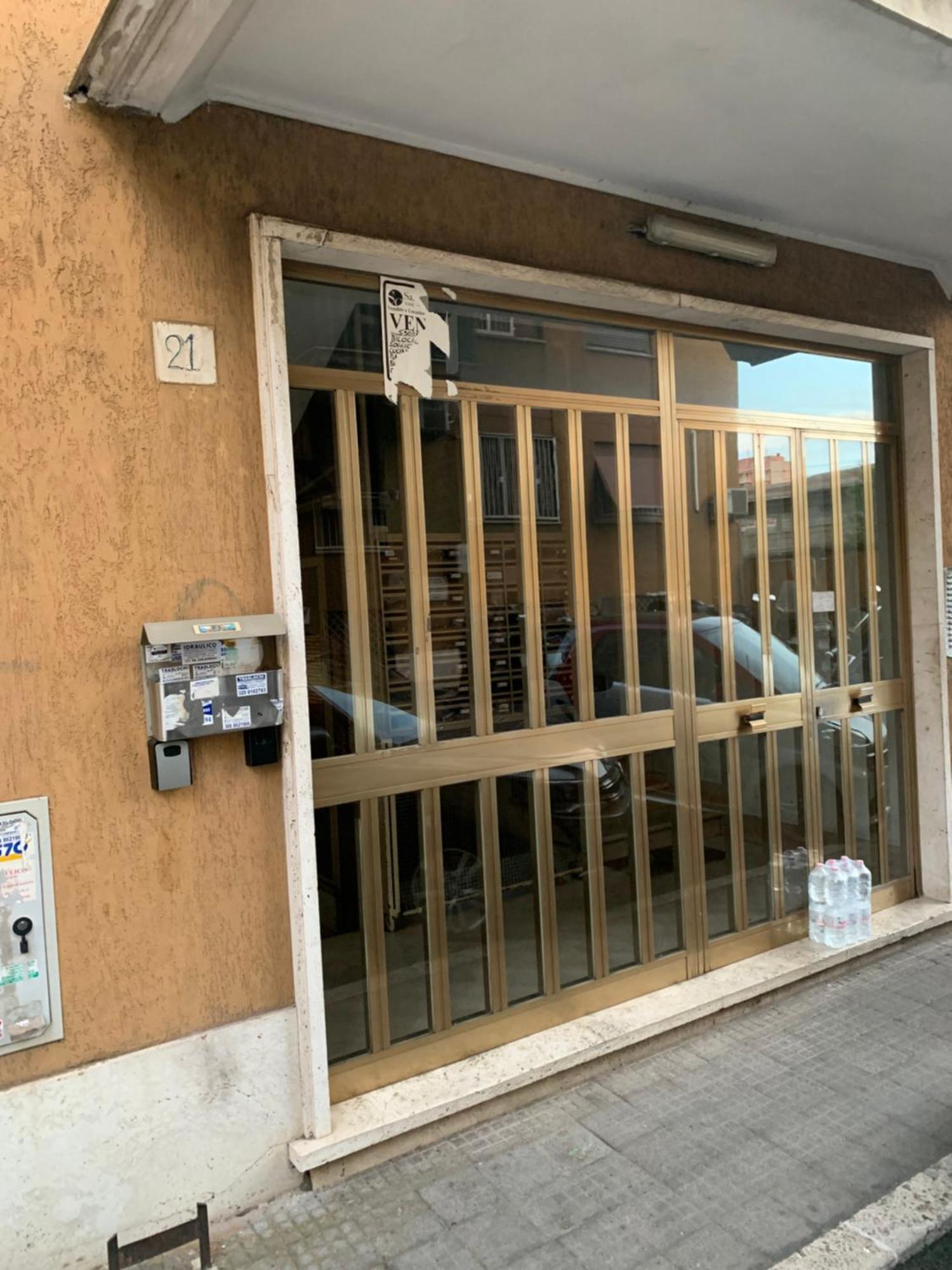 Happy Domus Porta Maggiore Flat Near Termini Station Apartment Rom